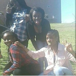 Meet your Posher, Miracle